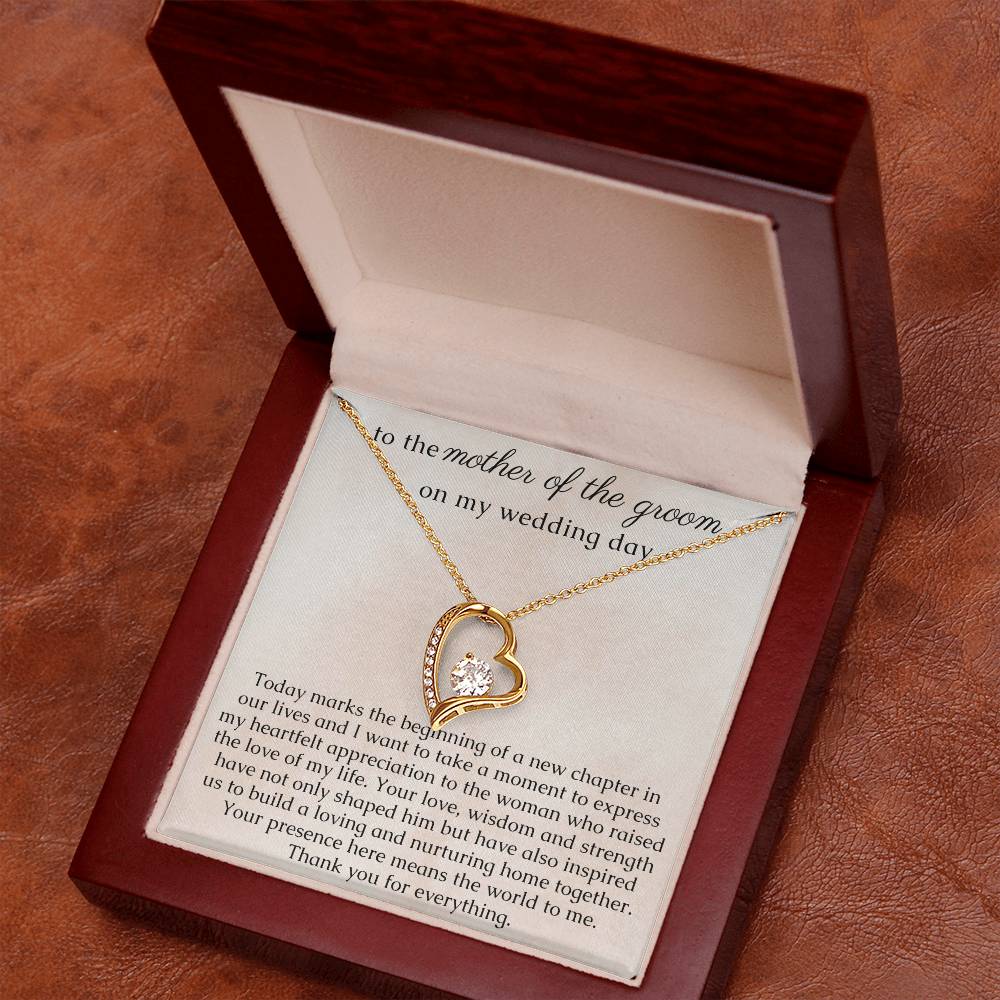 Heart Necklace for the Mother of the Groom on the Wedding Day